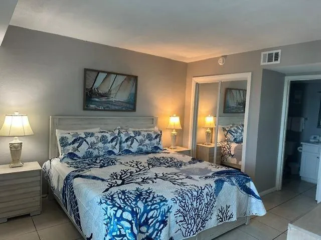 Holiday home Island Shores 654